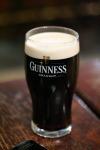 Une Guinness en honneur de la St. Patrick qui s'est déroulée hier, en écoutant GN'R !