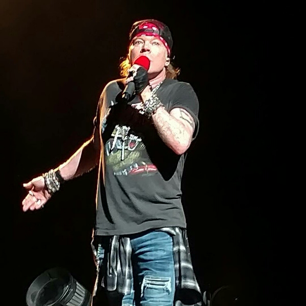 photo axl rose live las vegas 2017