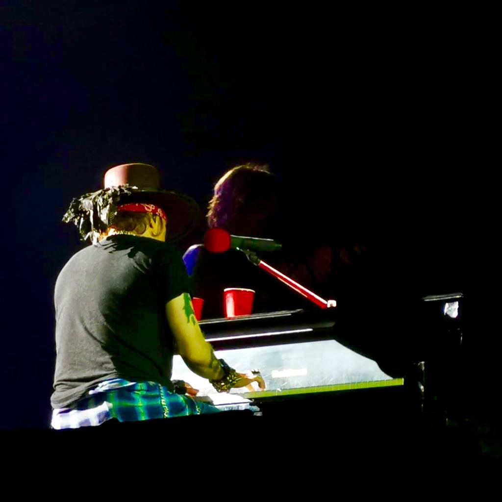 axl rose live abu dhabi 2018