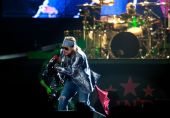 Concerts 2010 europe 1013 london axl02
