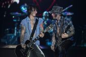 Concerts 2010 south america 0313 sao paulo richard dj ashba01