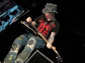 Concerts 2010 south america 0325 lima dj ashba03