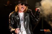 Concerts 2010 world 1204 sydney axl01