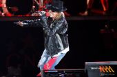 Concerts 2010 world 1204 sydney axl04