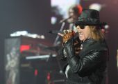 Concerts 2012 0512 moscow pro axl03