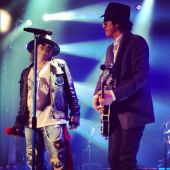 Concerts 2012 las vegas 1123 axl izzy07