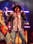 Concerts 2013 0714 montreal axl01