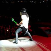 Concerts 2016 0720 foxboro slash05