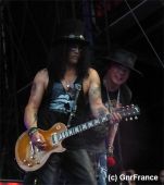 Concerts 2017 0710 vienne slash axl01