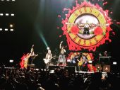 Concerts 2017 1016 nyc gnr02