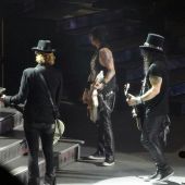 Concerts 2017 1118 sacramento concert duff richard slash