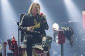 Concerts axldc 20160513 marseille axl live02