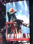 Concerts axldc 20160513 marseille axl rose live marseille chair