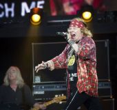 Concerts axldc 20160612 aarhus axl live02