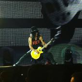 0&url=/concerts/2016/0815 glendale/slash03