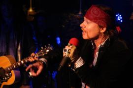 Axl Rose live à L'Arc à Paris