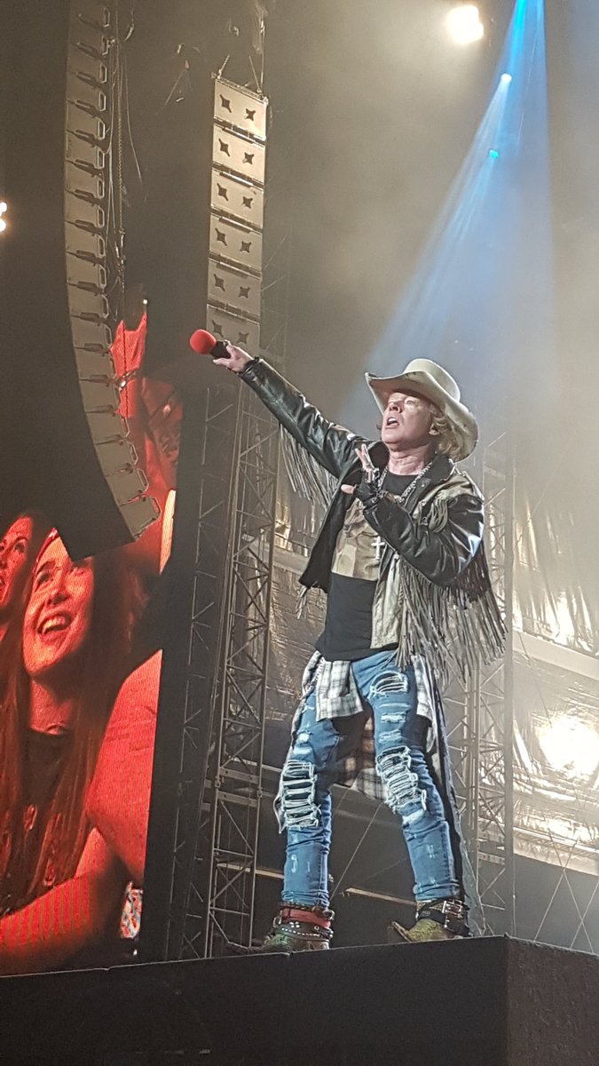 concert axl rose goteborg 2018