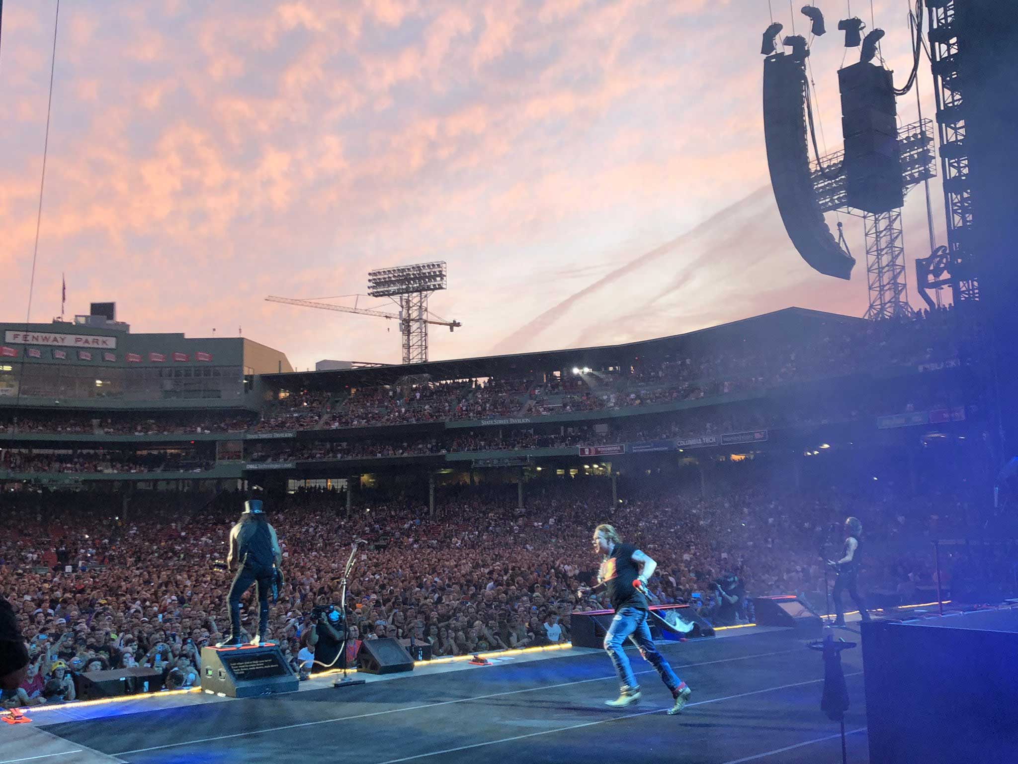 guns n roses boston 2021 silkworms absurd fenway park