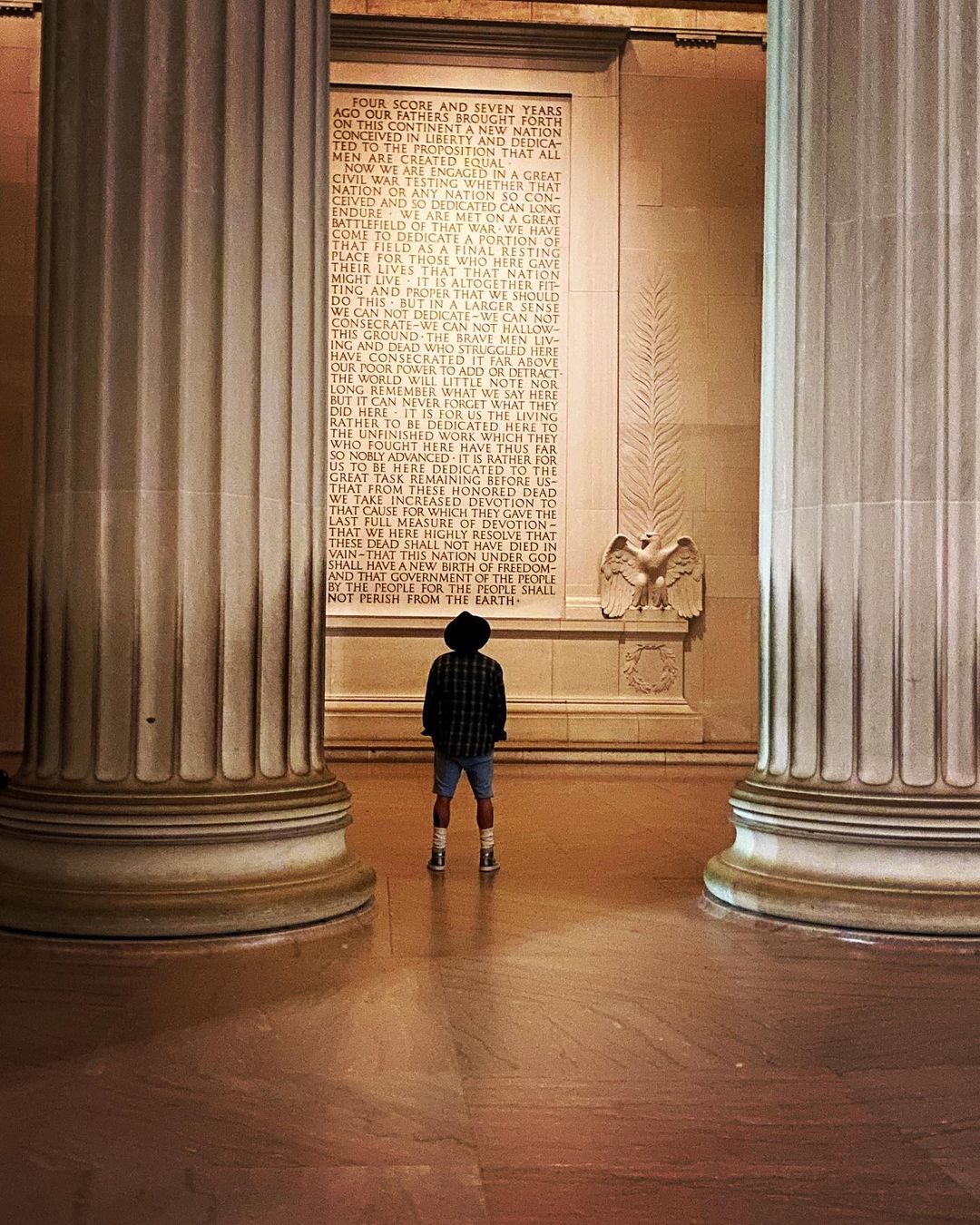 Axl roses lincoln memorial 2021 Axl roses lincoln memorial 2021