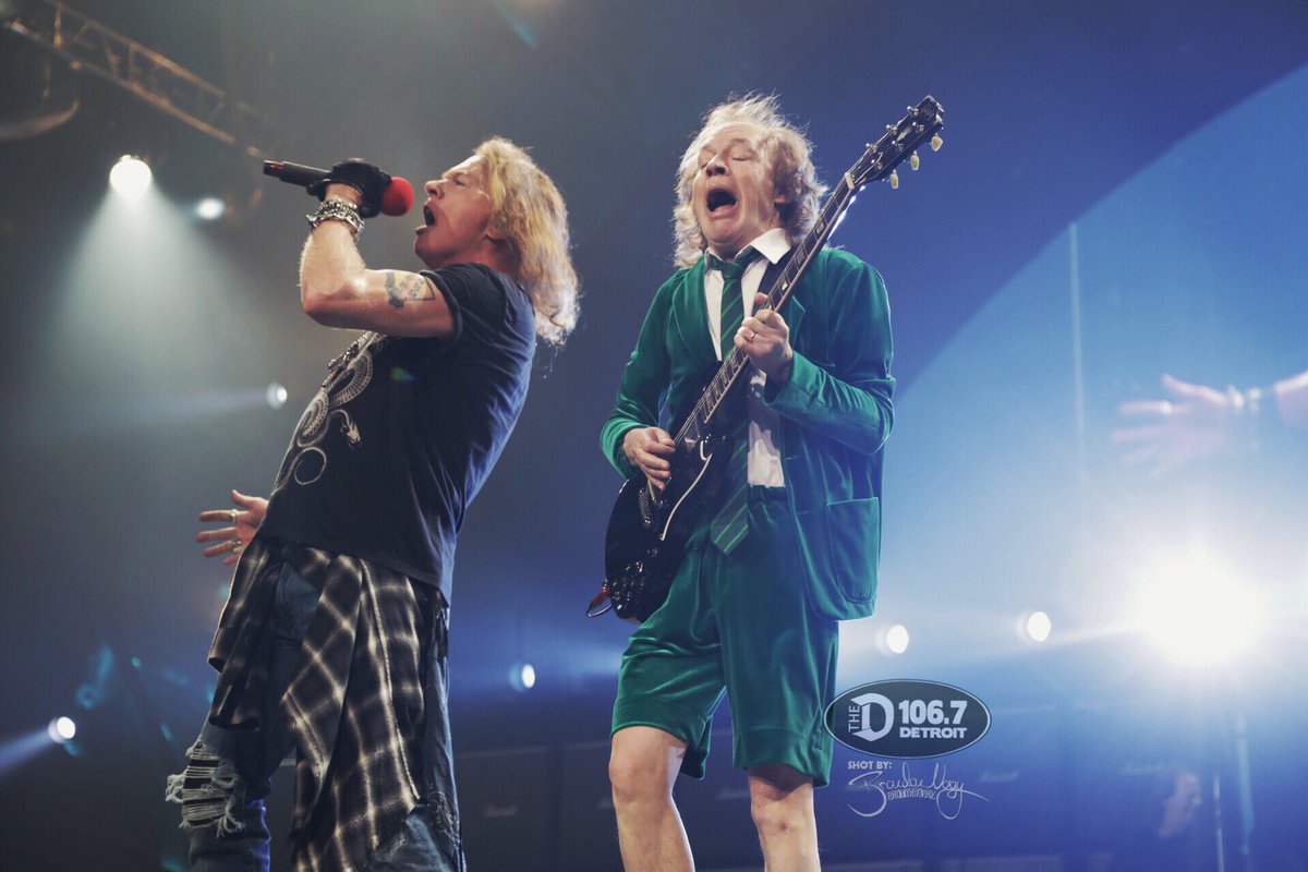 Acdc axl rose angus young detroit 2016