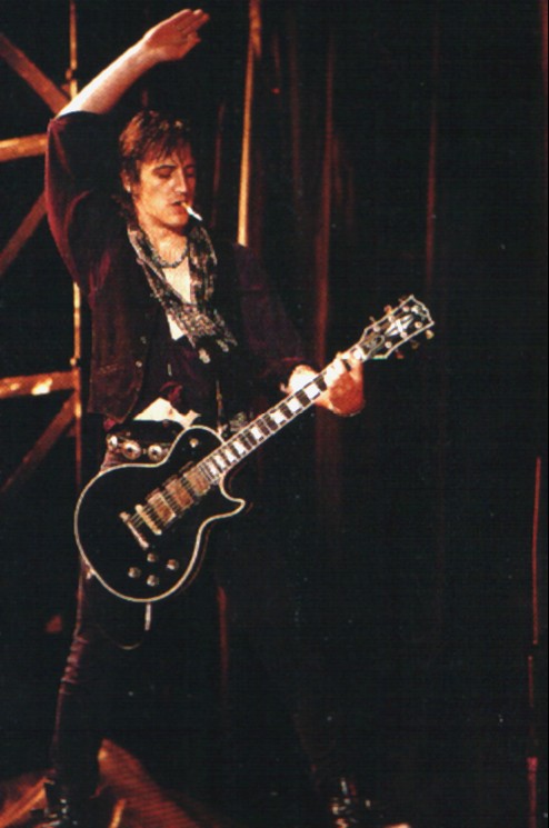 izzy stradlin guns n roses