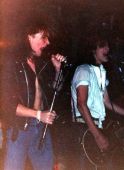 Axl Rose et Izzy Stradlin à l'époque d'Hollywood Rose