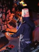 Buckethead bucket les02