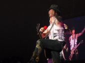 Concerts 2009 1213 seoul axl dj ashba01