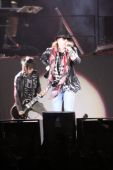 Concerts 2009 1216 osaka axl01