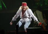 Concerts 2010 0113 winnipeg axl10