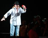 Concerts 2010 0113 winnipeg axl20