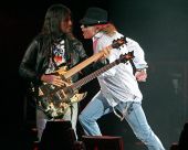 Concerts 2010 0113 winnipeg ron axl01
