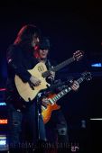 Concerts 2010 0117 edmonton ron dj ashba01