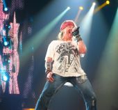 Concerts 2010 0124 hamilton axl03