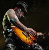 Concerts 2010 0127 montreal dj ashba03