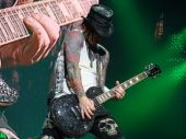 Concerts 2010 0127 montreal dj ashba05