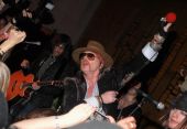 Concerts 2010 0214 newyork rosebar axl04