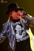 Concerts 2010 europe 0608 moscow axl07
