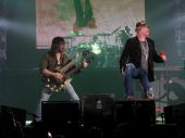 Concerts 2010 europe 0908 zurich ron axl02