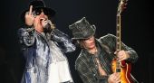 Concerts 2010 europe 0924 zagreb axl dj ashba01