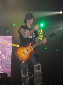 Concerts 2010 europe 1002 lille taker5962 gunsnroses24