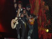 Concerts 2010 europe 1002 lille taker5962 gunsnroses34