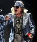 Concerts 2010 europe 1029 moscow axl04