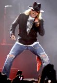 Concerts 2011 1102 atlanta pro axl03