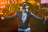 Concerts 2011 1202 cincinnati pro axl10