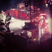 Concerts 2012 0519 nottingham dj ashba axl01