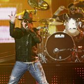 Concerts 2012 0520 liverpool axl01