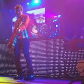Concerts 2012 0523 newcastle tommy01