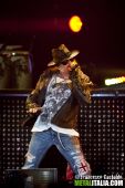 Concerts 2012 0622 milan axl03