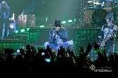 Concerts 2012 0717 split pro axl dj ashba02